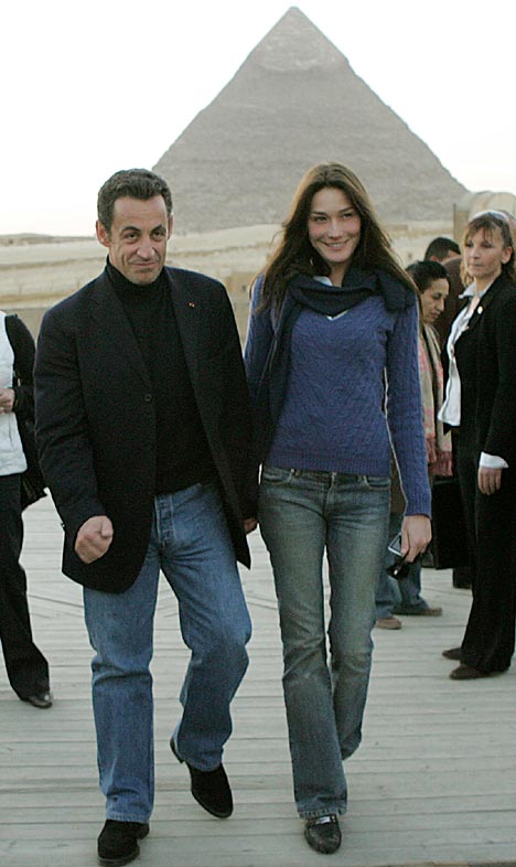 sarkozyAP3112_468x786.jpg