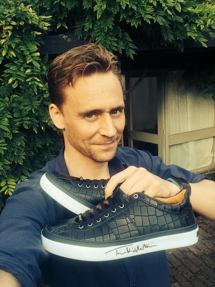 740full-tom-hiddleston.jpg