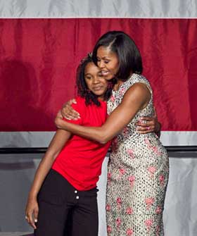 michelle-obama-in-balenciaga-ny-magmain.jpg