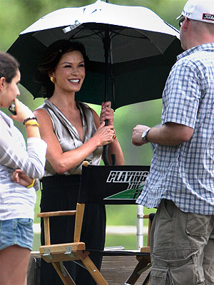 catherine-zeta-jones-4-300.jpg