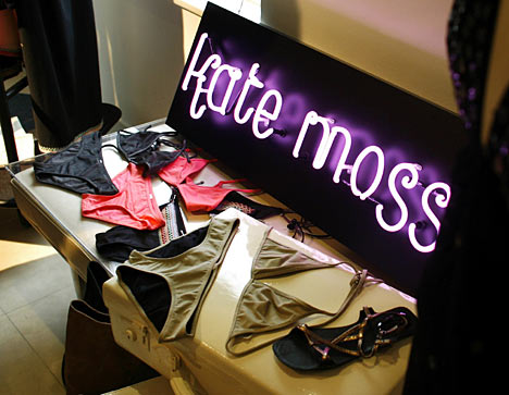 1MossTopShopREX_468x363.jpg