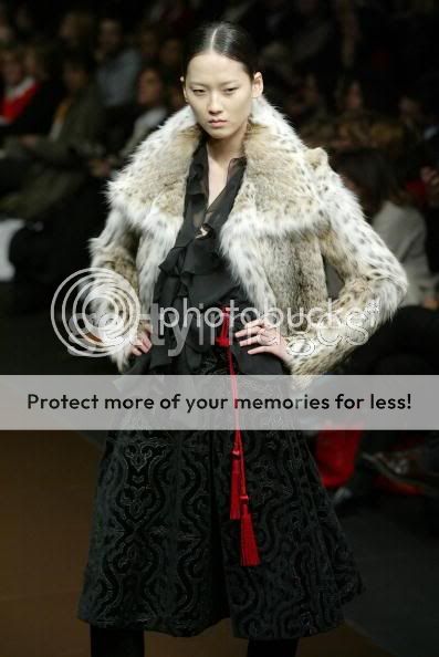 ThesThes05fw10.jpg