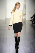 RISTO_FALL_2011_RTW_PODIUM_021_runway.jpg