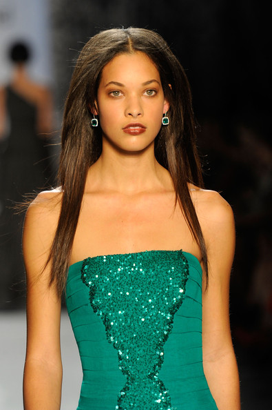 Pamella_Roland_Runway_Fall_2012_Mercedes_Benz_EP.jpg