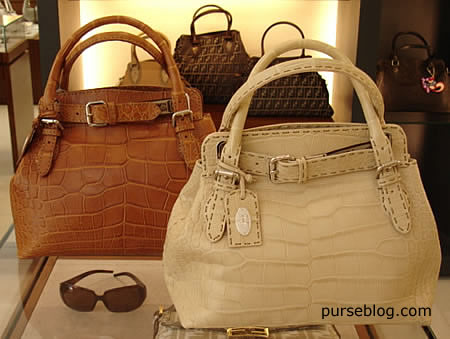 Fendi_Villa_Borghese_Alligator.jpg