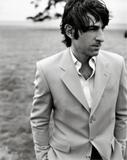 th_76762_11_123_131lo.jpg