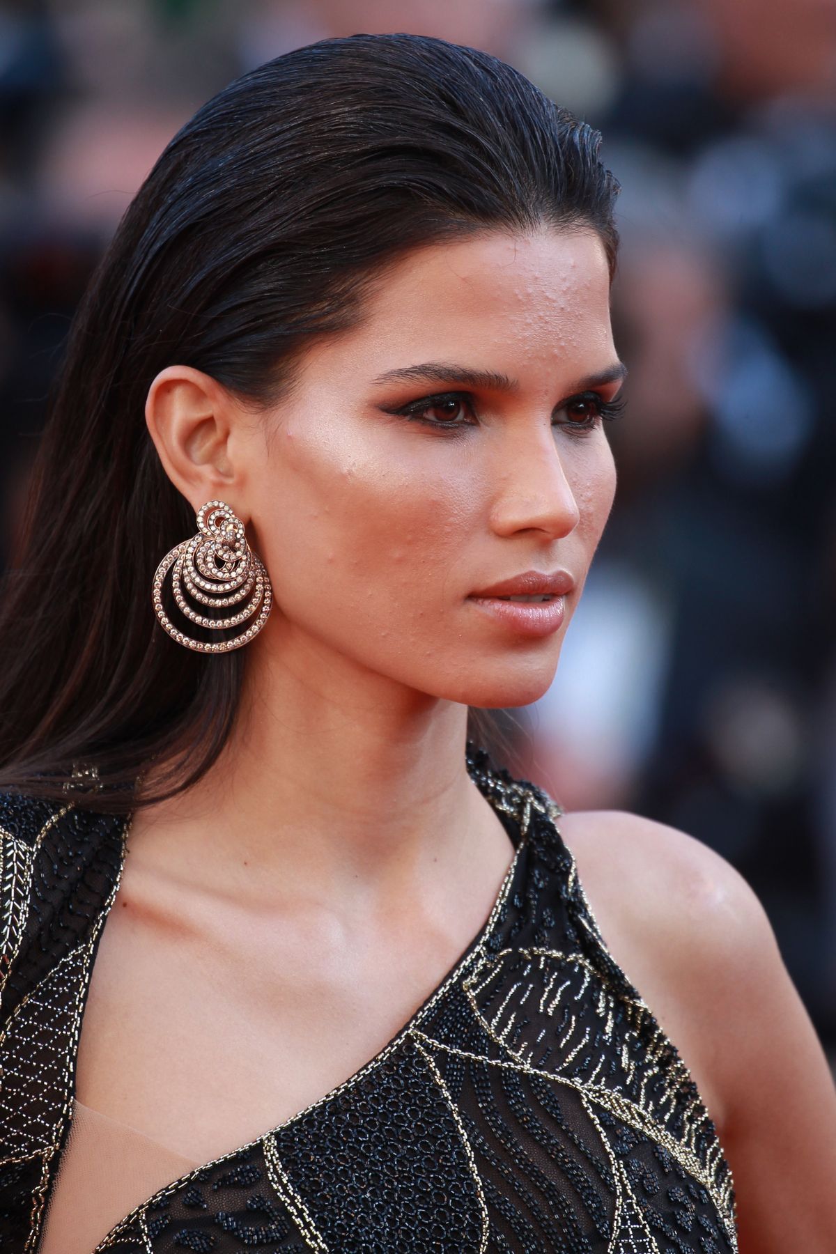 raica-oliveira-at-girls-of-the-sun-premiere-at-cannes-film-festival-05-12-2018-7.jpg