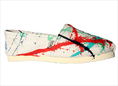 TomsShoesTylerRamsey413x300.jpg