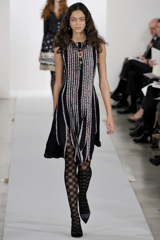 Oscar_De_La_Renta_028_1366_1366x2048.jpg