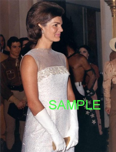 z-22-h-1962-Jackie-state-dinner.jpg