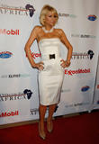 th_29856_celeb-city.org_Paris_Hilton_first_46_123_82lo.jpg