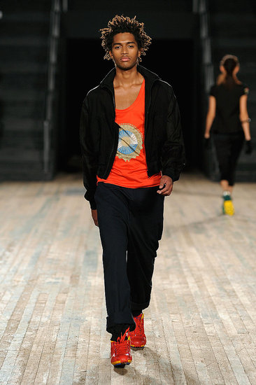 90713970_10.preview.jpg