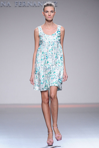 kina_fernandez_pasarela_410368100_320x480.jpg