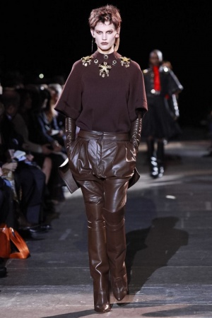 2012_03_04_20_37_50_givenchy_3188.jpg
