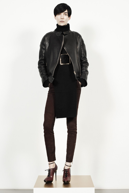 JBRAND_008_1366_1366x2048.jpg