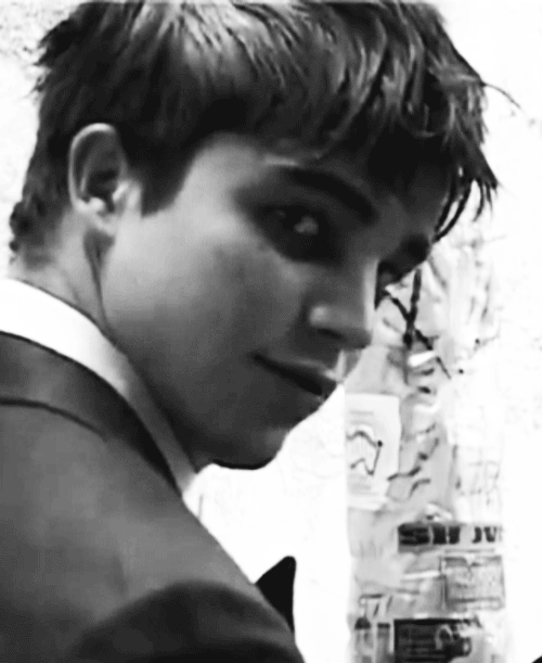 tumblr_lgwqg9Pl081qcui5yo1_500.gif