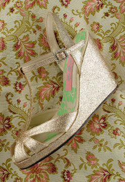 BeyondSkinGoldWedge247x360.jpg