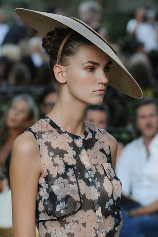 delpozo_detalles_864287168_320x480.jpg