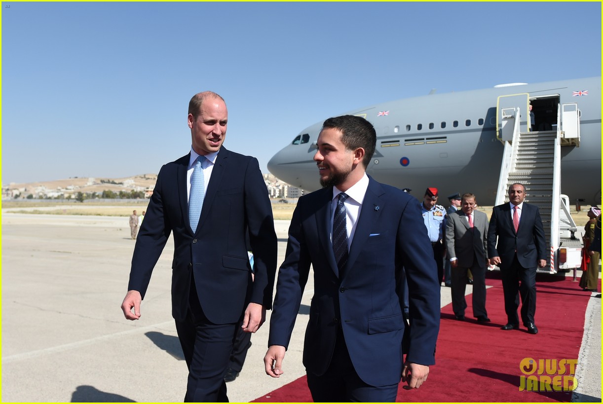 prince-william-makes-historic-visit-to-middle-east-02.jpg