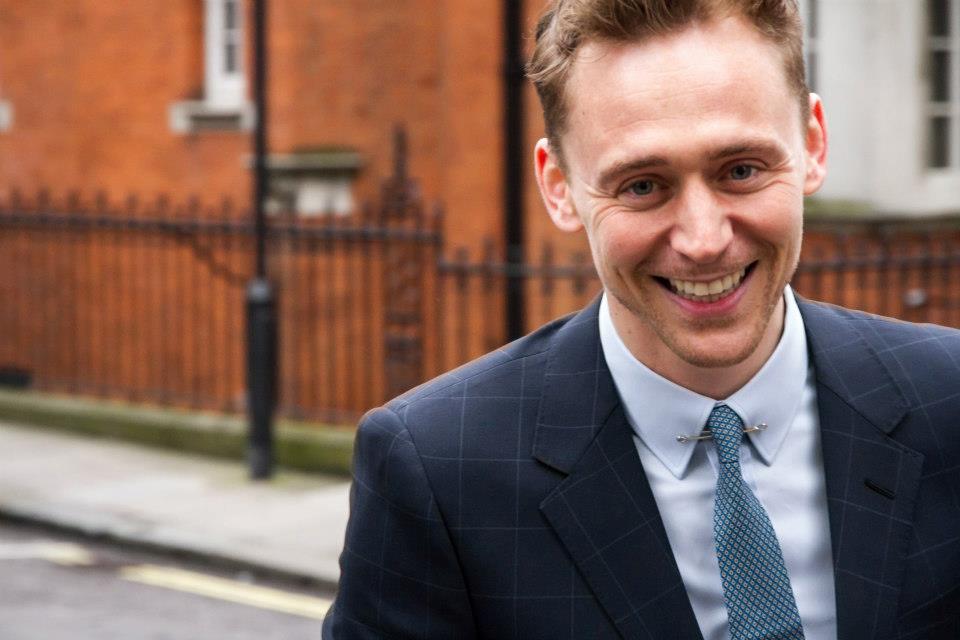 960full-tom-hiddleston.jpg