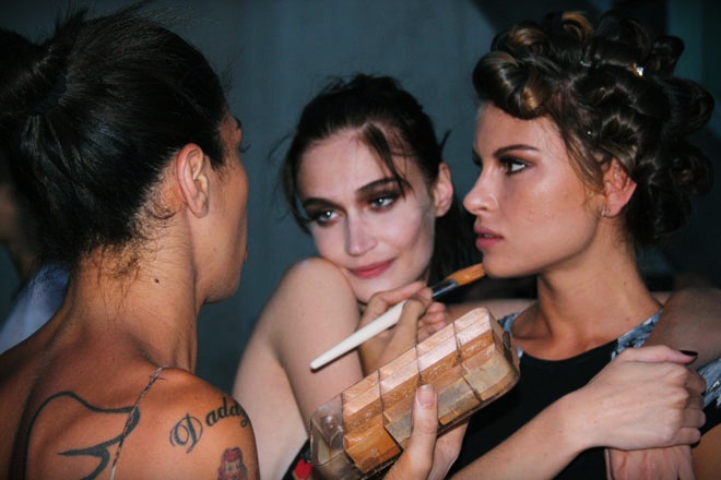 Backstage_Underbrazil_ss2012_7.jpg