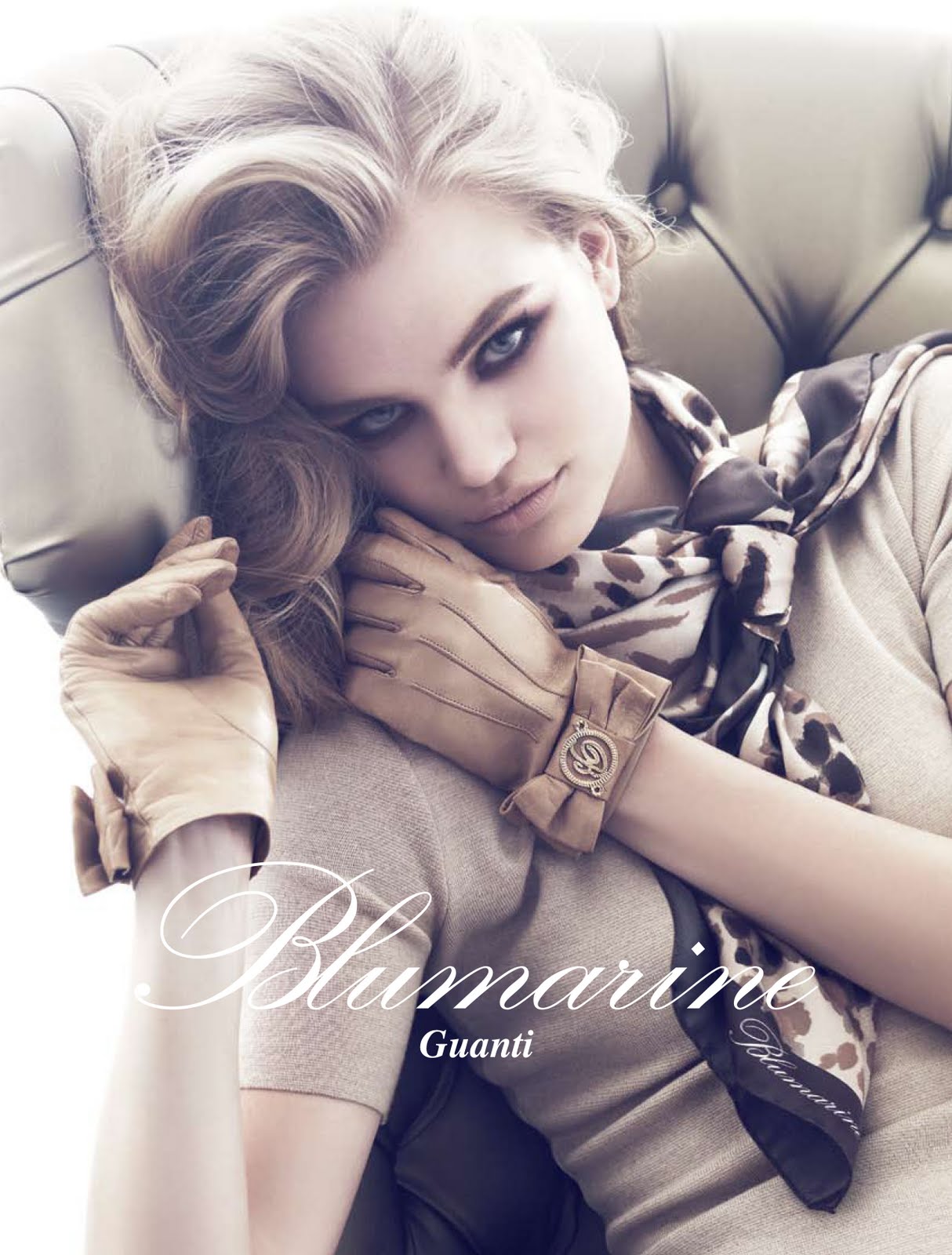 Blumarine%2BGuanti%2Bcorretta.jpg