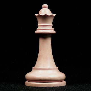 white_queen_chess_piece.jpg