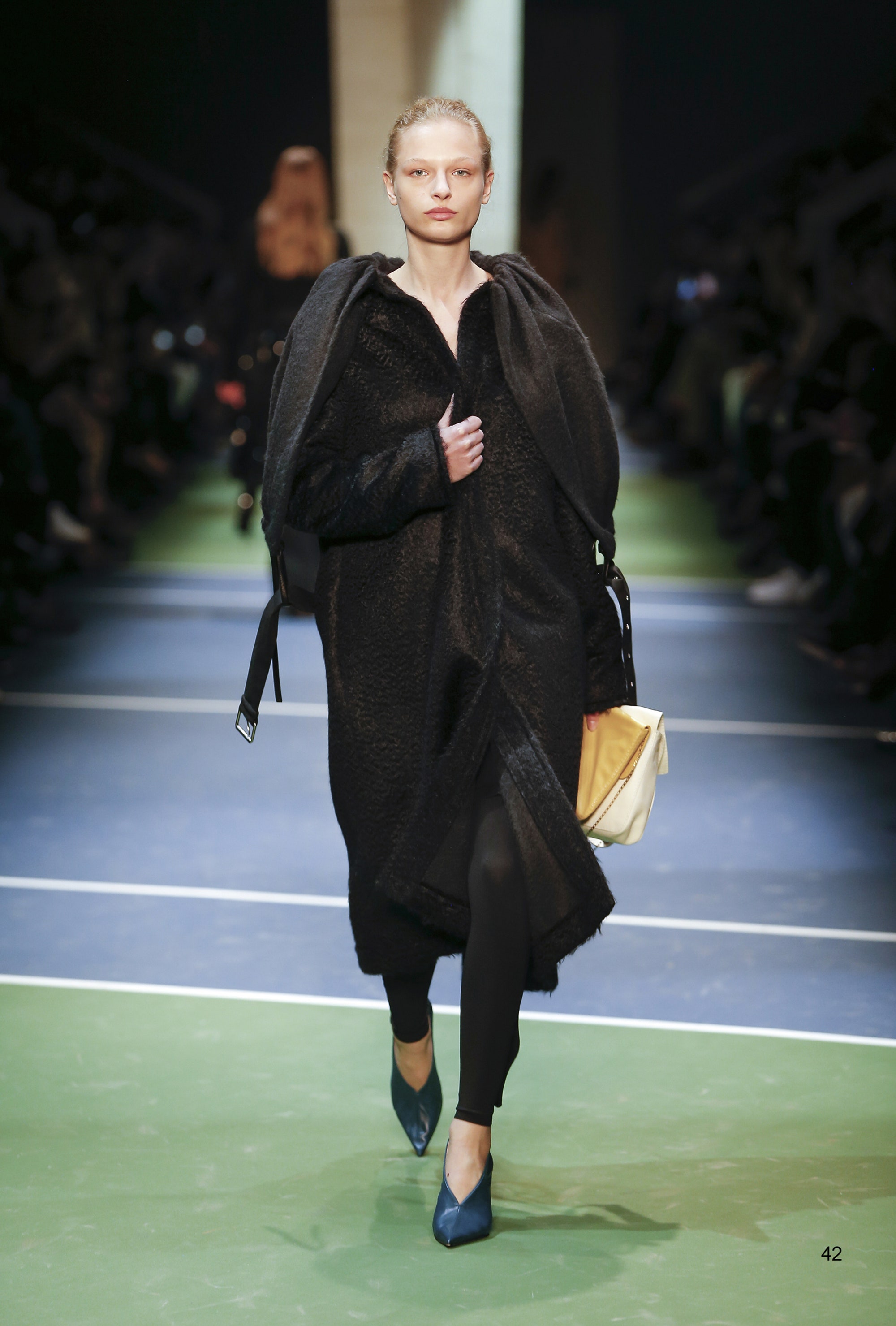 42-celine-fall-2016-ready-to-wear.jpg