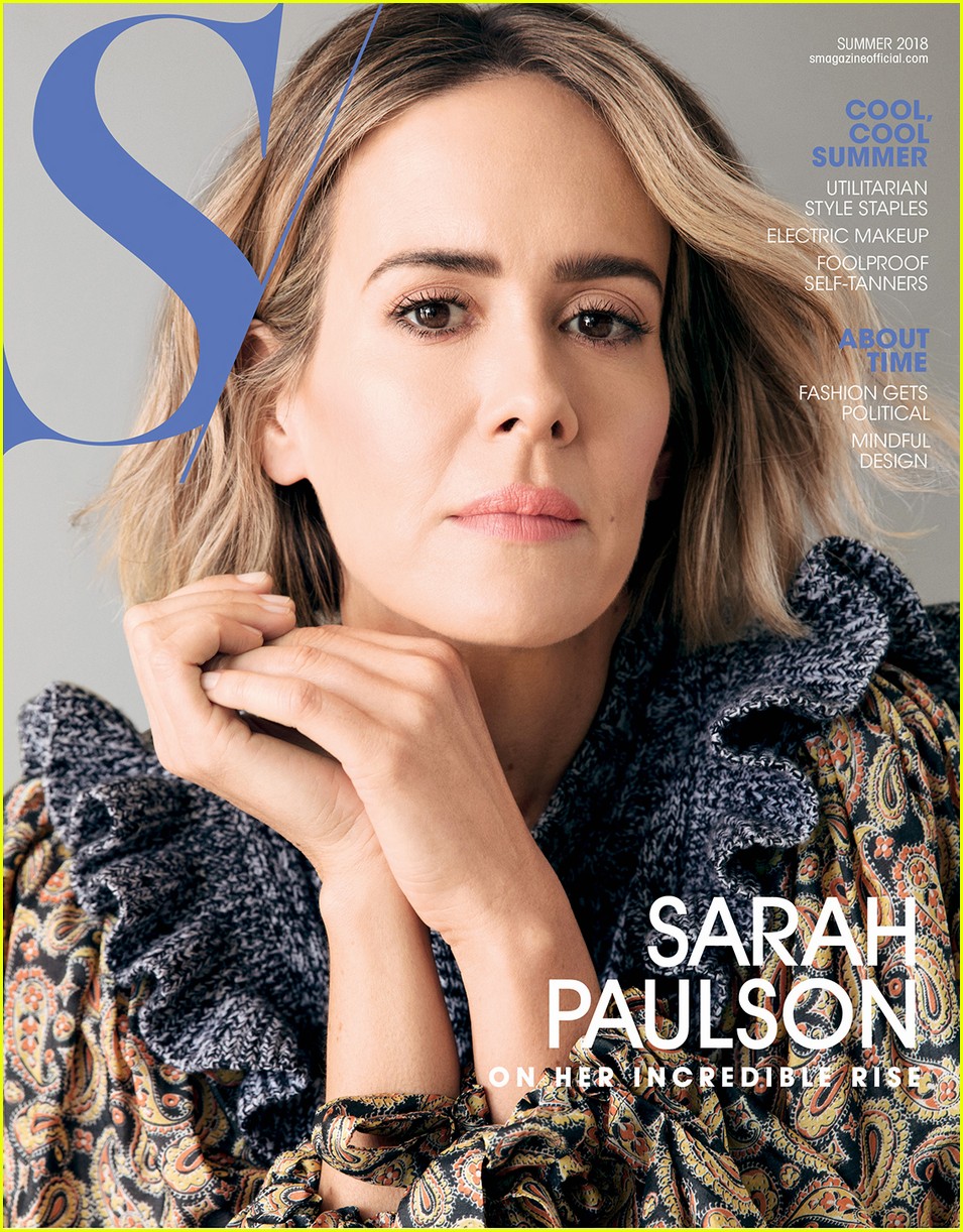 sarah-paulson-s-magazine-cover-01.JPG