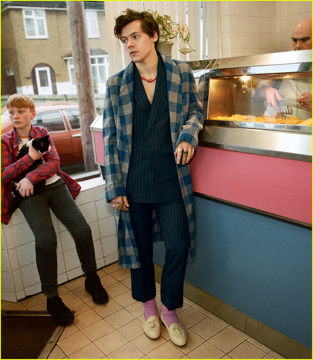 harry-styles-gucci-campaign-04.jpg