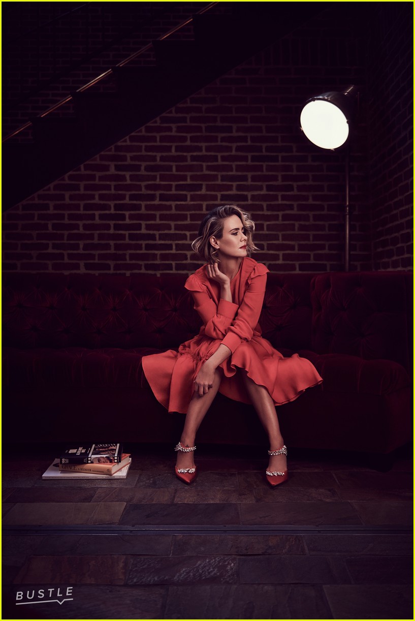 sarah-paulson-bustle-02.jpg