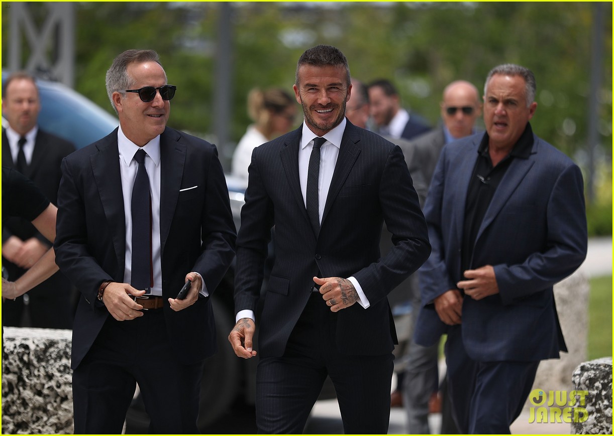 david-beckham-arrives-at-meeting-new-soccer-stadium-in-miami-06.jpg