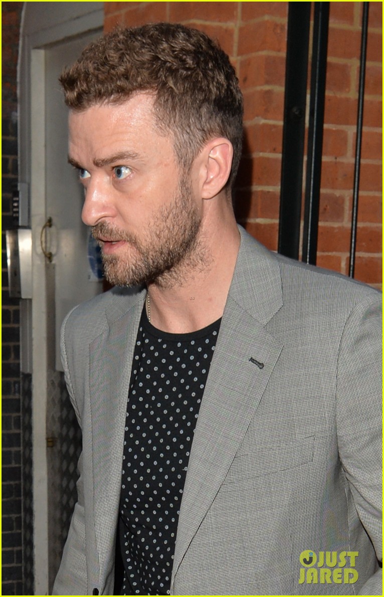jessica-biel-justin-timberlake-step-out-for-date-night-in-nyc-04.jpg
