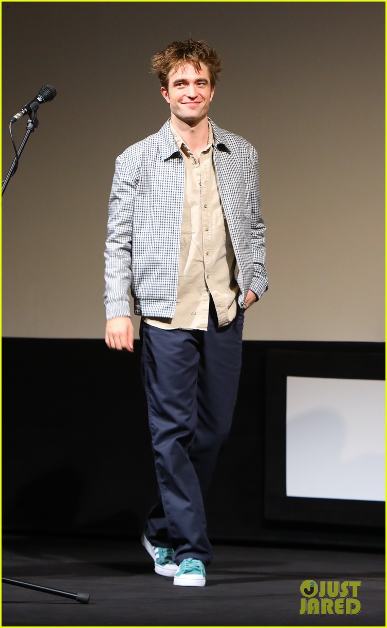 robert-pattinson-karlovy-vary-film-festival-17.jpg