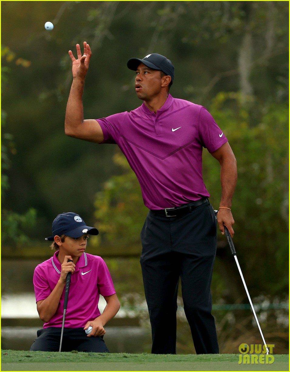 tiger-woods-proud-dad-competing-son-charlie-pnc-championship-29.jpg