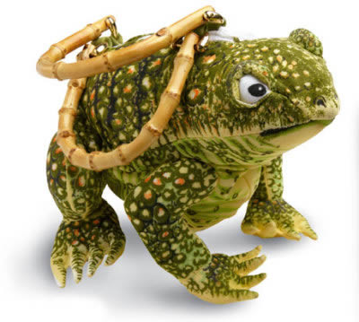 ugly-toad-purse1.jpg