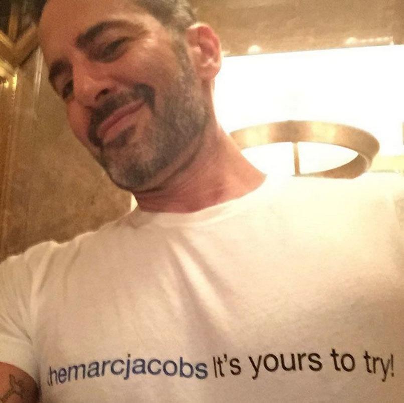 marc-jacobs-turns-his-nude-selfie-into-a-t-shirt-sort-of-body-image-1440758913.jpg