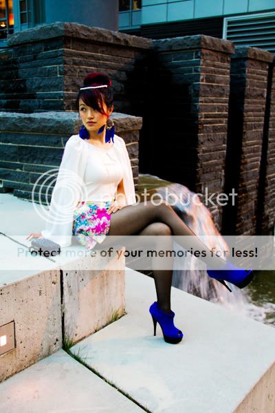 HM-feather-earrings-wholesale7-angel-top-sugarlips-Different-Strokes-Shorts-tobi-alexander-wang-inspired-clutch-royal-blue-heels-water.jpg