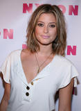 th_28403_Celebutopia-Holly_Valance-Nylon_Magazine_TV_Issue_Launch_Party-03_122_1038lo.jpg