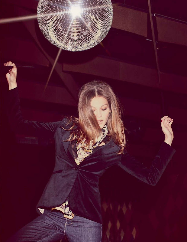 WGGLOOKBOOK_Page_13-2.jpg