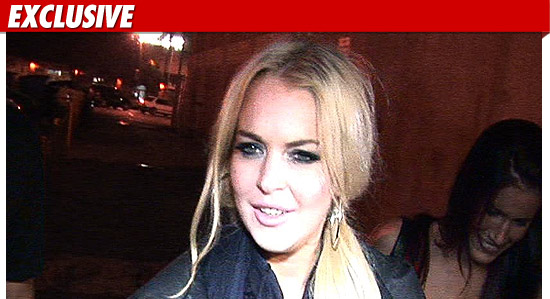 0825-lindsay-lohan-ex-tmz.jpg