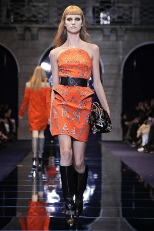 2012_02_24_18_58_34_versace_0119.jpg