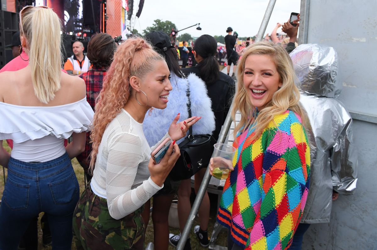 ellie-goulding-at-v-festival-in-chelmsford-08-20-2017_3.jpg