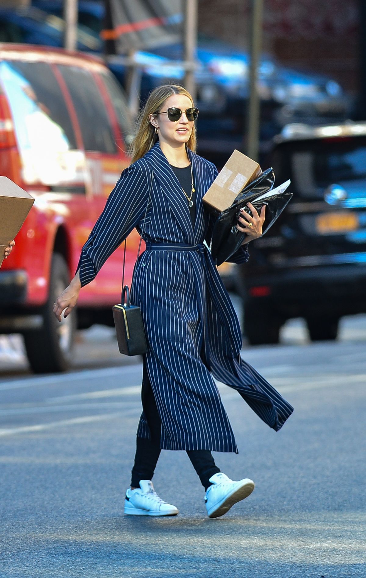 dianna-agron-and-winston-marshall-out-shopping-in-new-york-10-03-2017-1.jpg