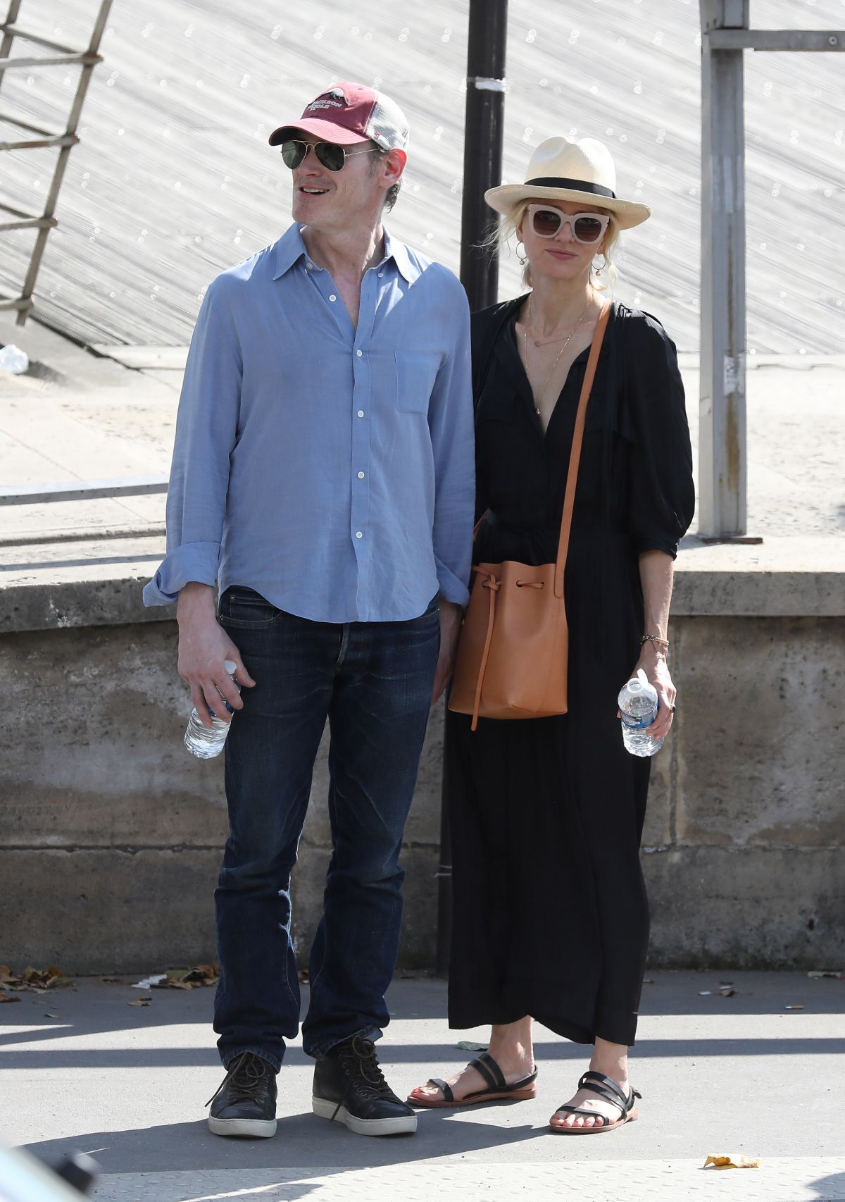 naomi-watts-and-billy-crudup-out-in-paris-07-04-2018-10.jpg