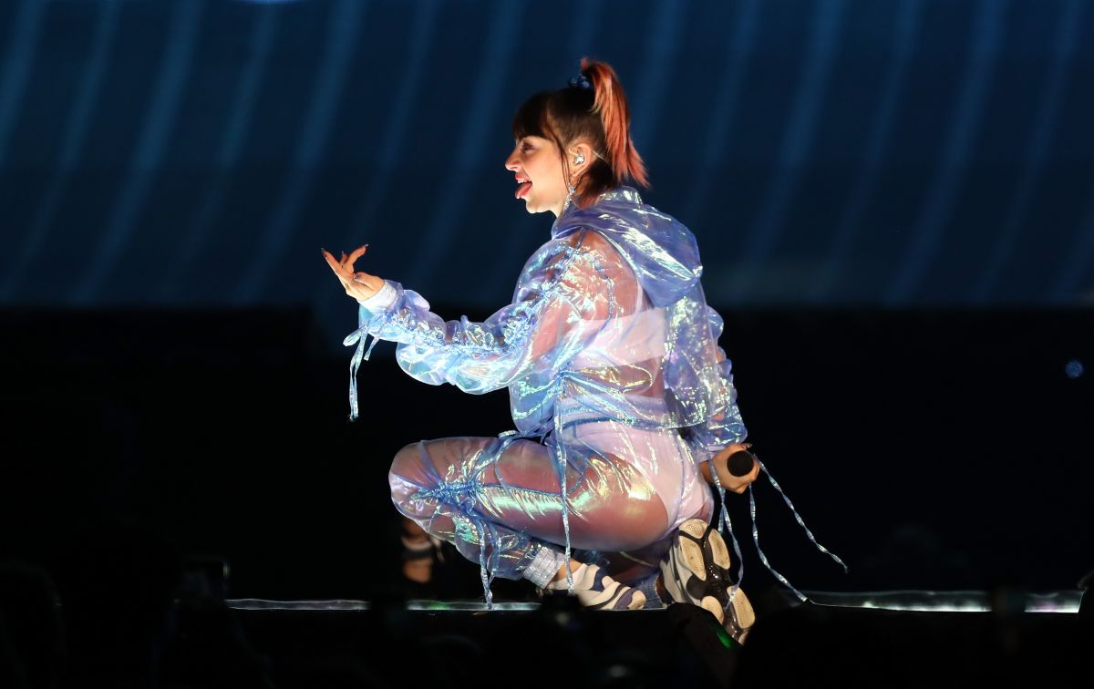 charli-xcx-performs-on-taylor-swift-reputation-tour-in-perth-10-19-2018-3.jpg