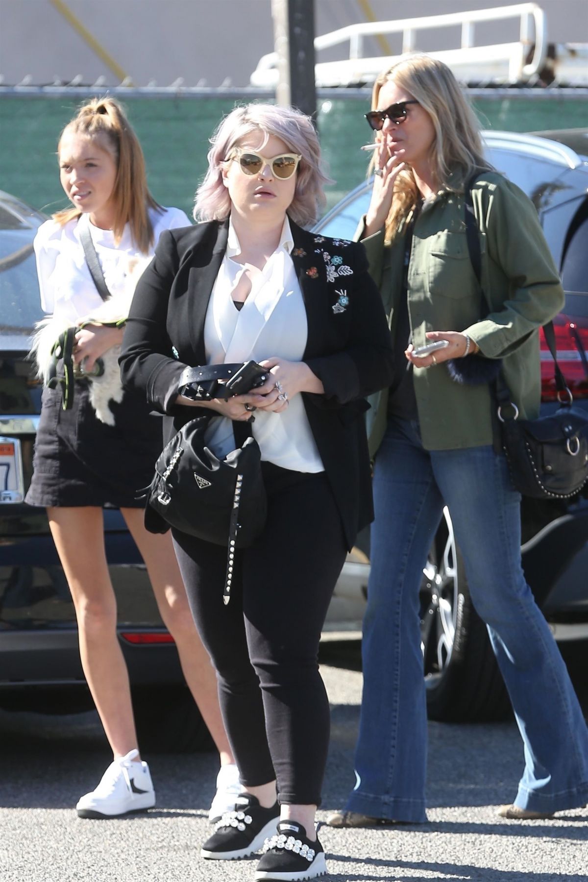 kate-and-lila-grace-moss-and-kelly-osbourne-out-in-hollywood-10-18-2018-9.jpg
