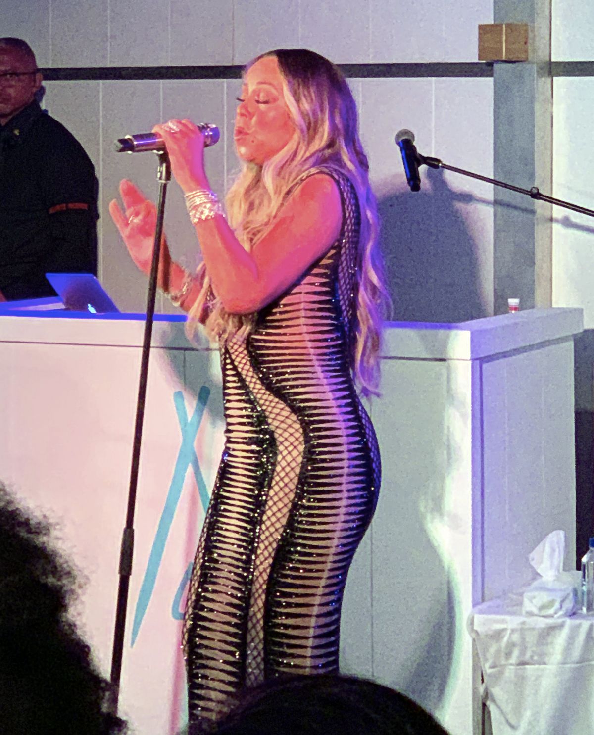 mariah-carey-performs-at-new-year-s-eve-party-at-nikki-beach-in-saint-barthelemy-12-31-2018-5.jpg